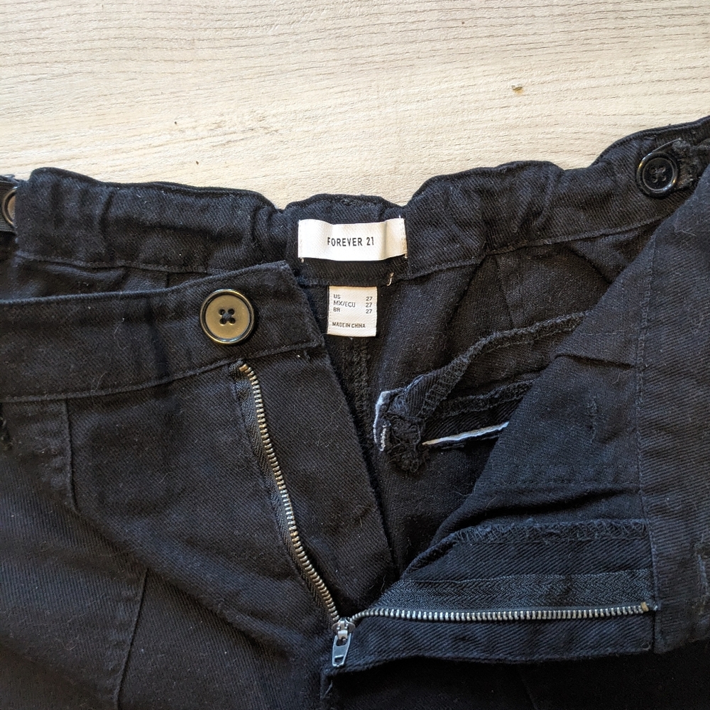 black high waisted straight leg cargo jeans - Picture 2 of 5